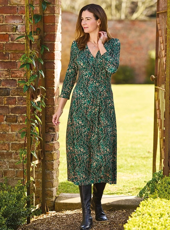 Java Kleid mit Wickeleffekt
