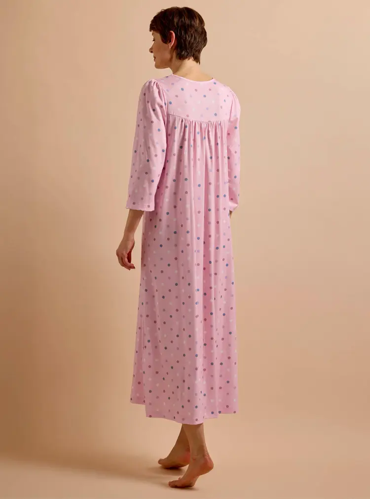 Getupftes Nachtkleid aus Jersey